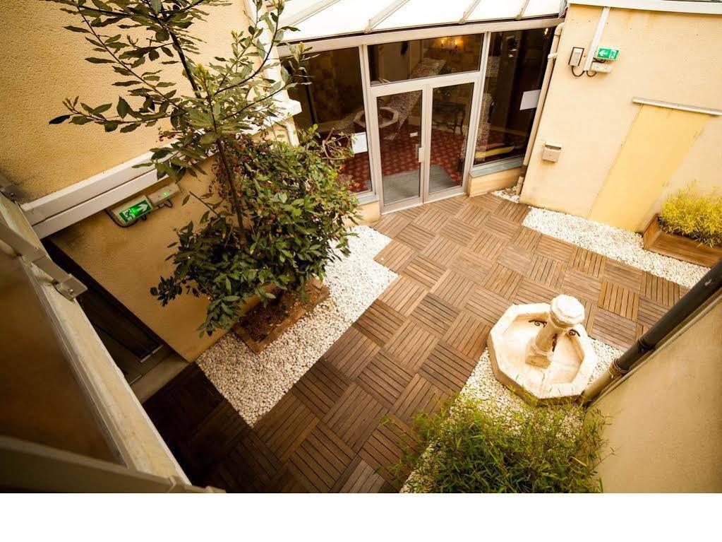 Le Clos Saint Martin Hotel Sancerre Bagian luar foto