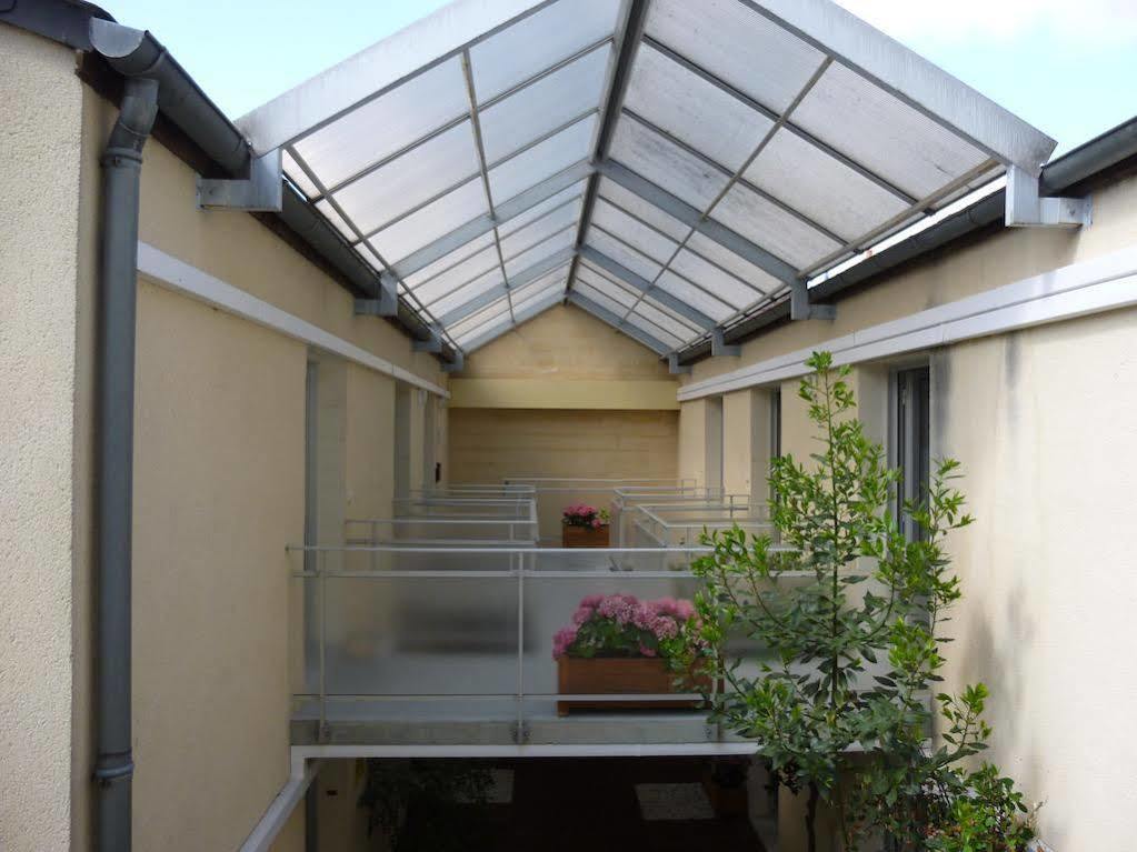 Le Clos Saint Martin Hotel Sancerre Bagian luar foto